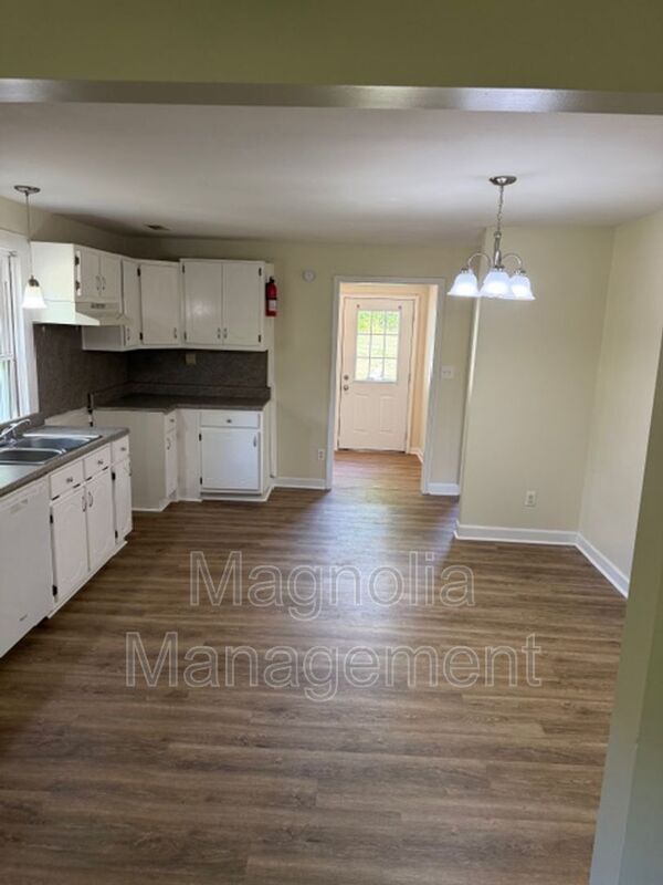 Foto del edificio - 3133 Dick Smith Rd