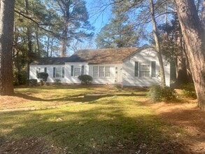 Building Photo - 109 River Park Dr