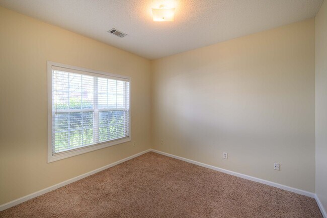 Foto del edificio - 3Bd/2.5Ba Home in South Fulton with Easy Access to Airport!