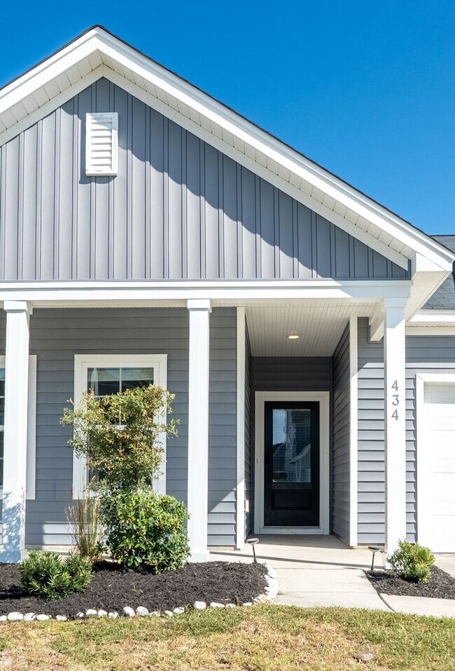 Foto del edificio - Modern Lowcountry Retreat in Cane Bay Plan...