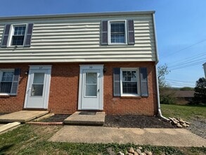 Building Photo - 59 Rockbridge Cir