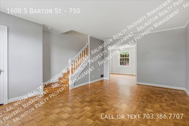 Building Photo - 1600 S Barton St