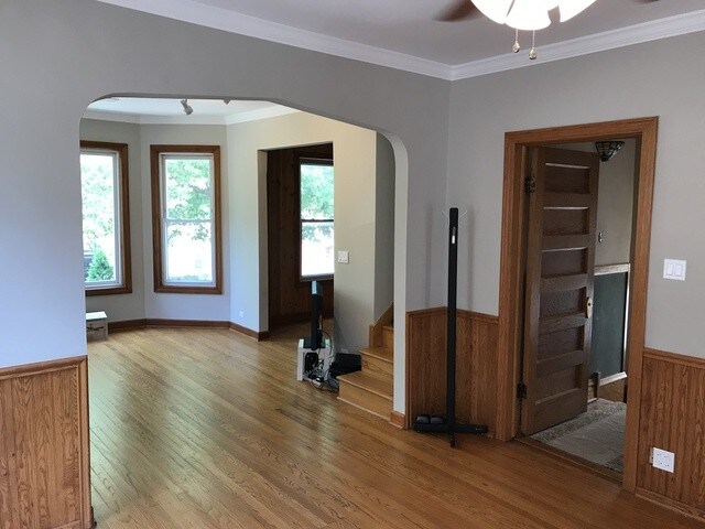 Foto del edificio - 3921 N Claremont Ave