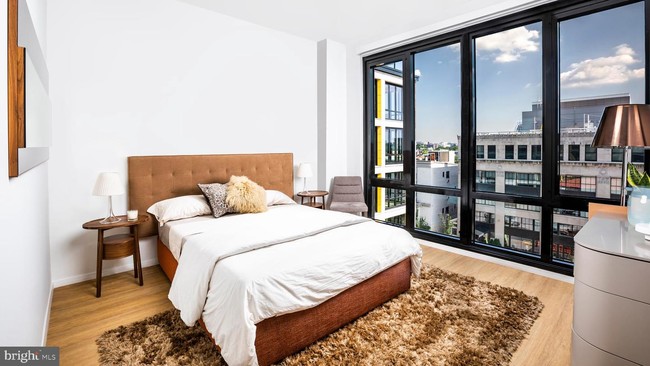 Foto del edificio - 1357 R St NW