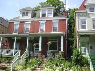 Building Photo - 416 Noble St