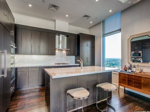 Foto del edificio - 4242 Broadway-919.8