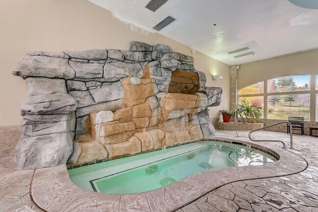 Foto del edificio - 840 Bigler Ln