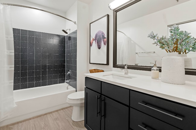 Photo - 1389 S State St Apartment