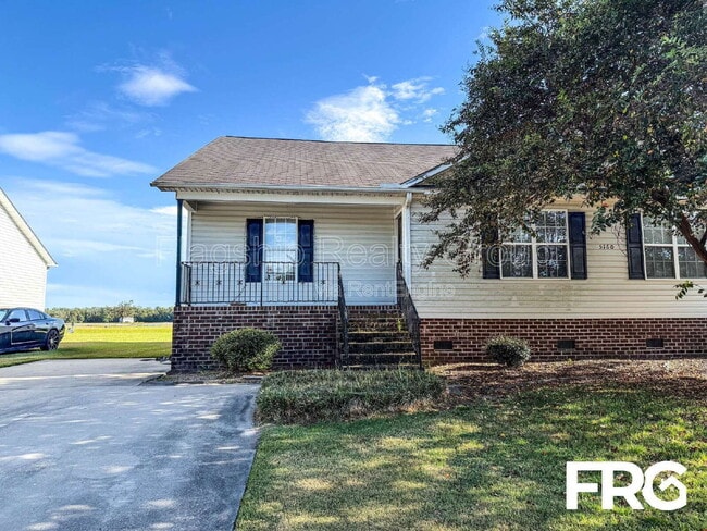 Building Photo - 5160 Deveron St