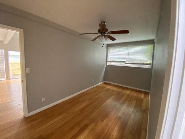 Foto del edificio - 404 Hawthorne St