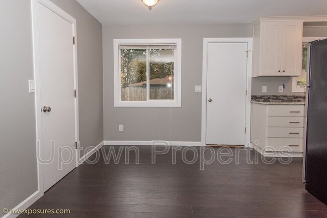 Foto del edificio - 8150 SW Thorn St