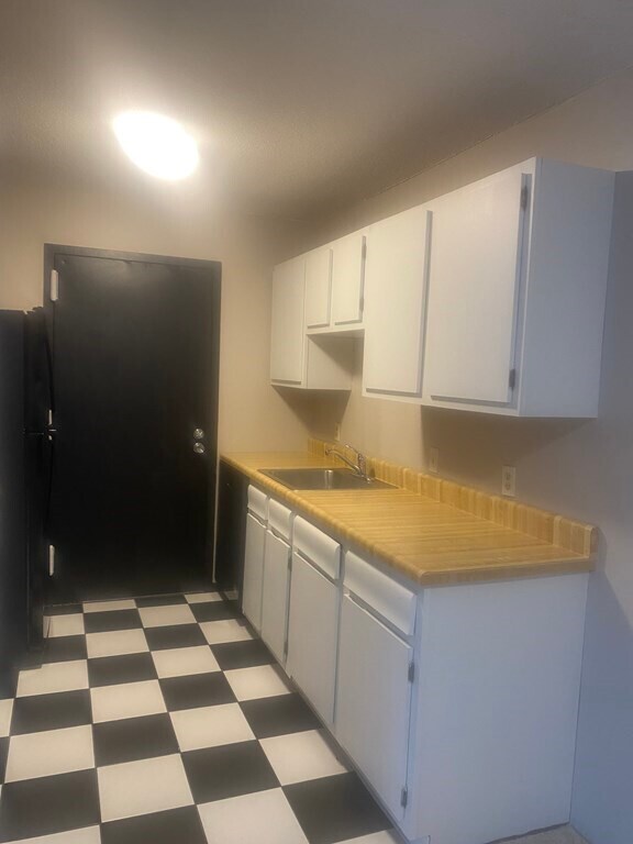Foto del edificio - 47 Village Brook Ln