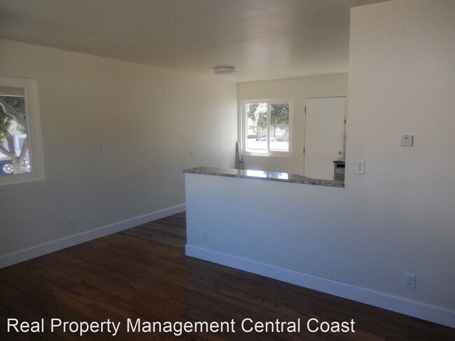 Building Photo - 2 br, 1 bath House - 271 Ocean View Ave.