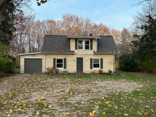 Building Photo - 26580 Butternut Ridge Rd
