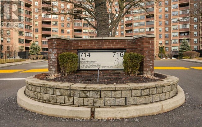 Building Photo - 714 The West Mall