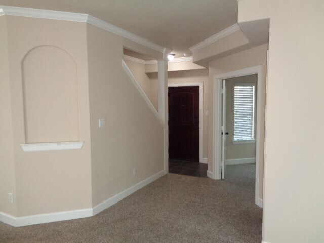 Foto del edificio - 106 Hillandale Ct
