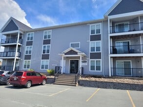 Building Photo - 28 Tide Winds Ln