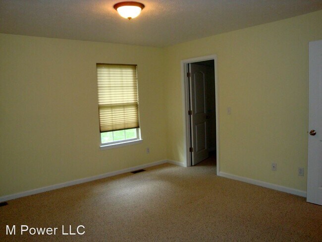 Building Photo - 3 br, 1.5 bath House - 153 Turner Ave.