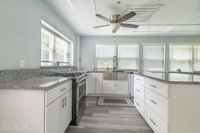 Foto del edificio - 5557 Co Rd 352