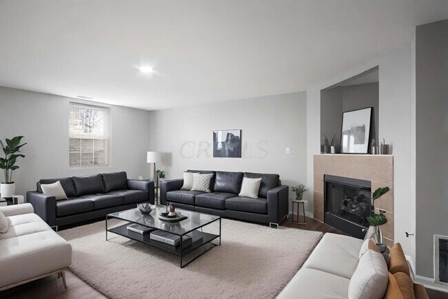 Foto del edificio - 587 Lazelle Rd