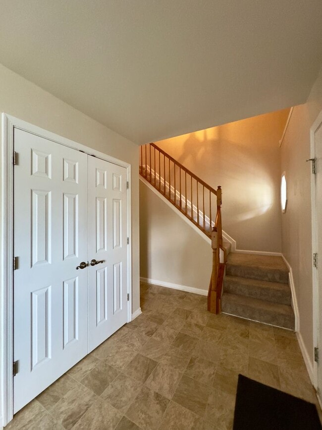 Foto del edificio - Charming 4 Bedroom/3.5 Bathroom Home in Ha...