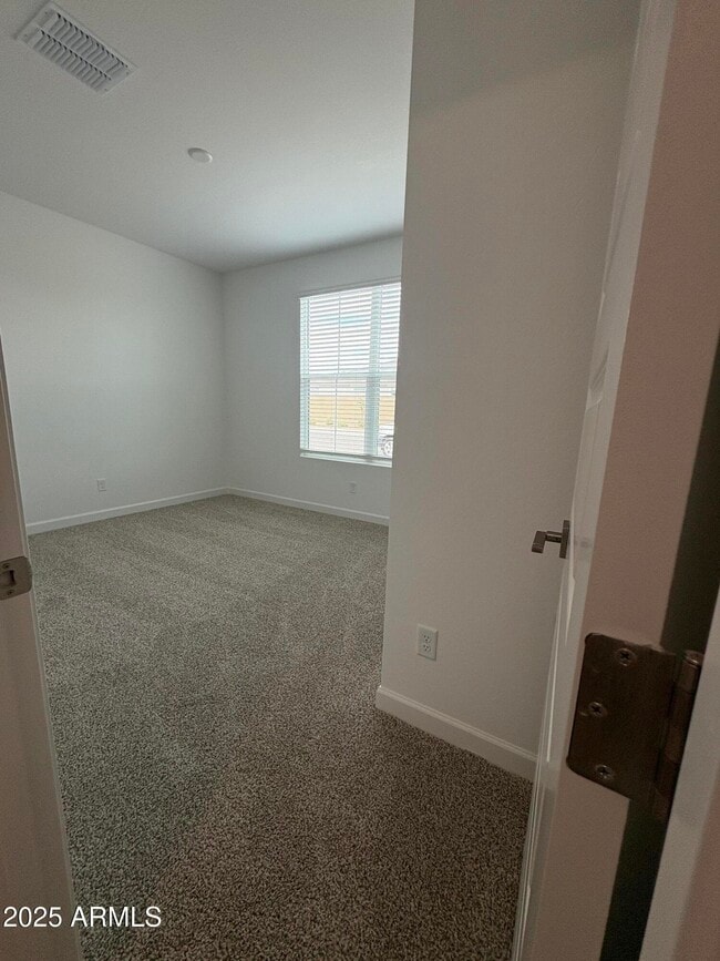 Foto del edificio - 17715 W Turquoise Ave