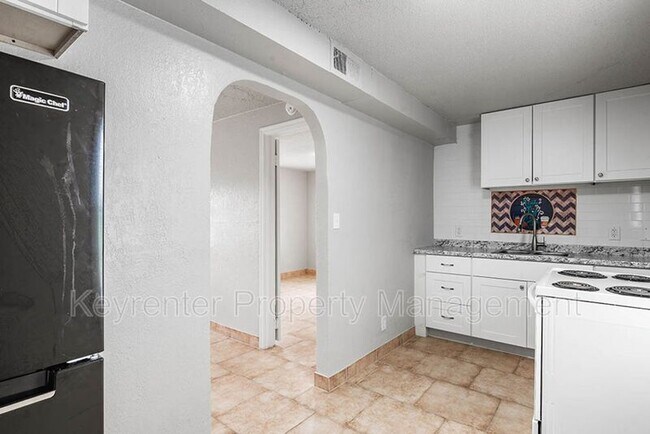 Building Photo - 6801 NW 13th St