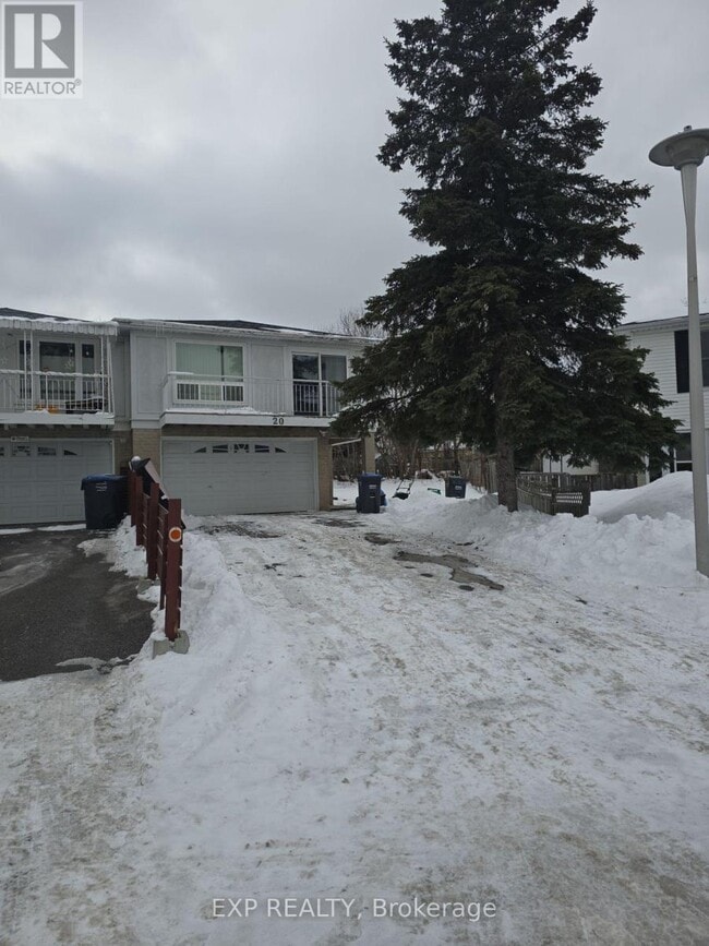 Building Photo - 20 Gladeside Pl