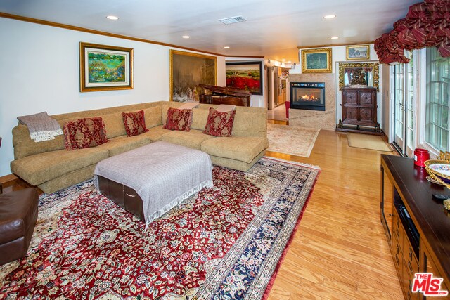 Foto del edificio - 3703 Liberty Canyon Rd