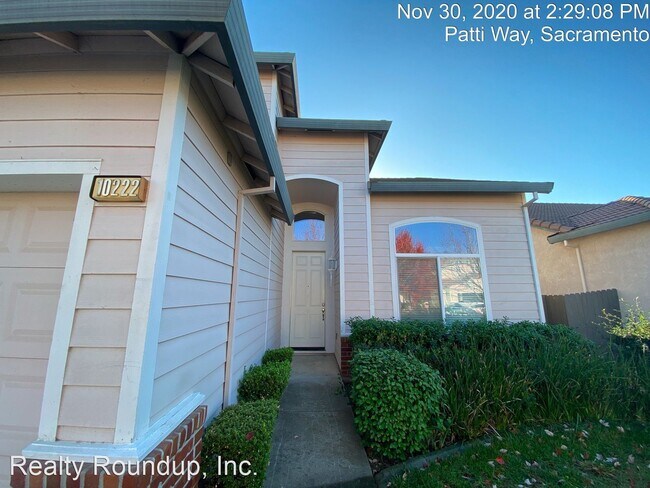 Foto del edificio - 4 br, 3 bath House - 10222 Patti Way