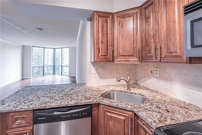 Building Photo - 2870 Pharr Ct S Northwest