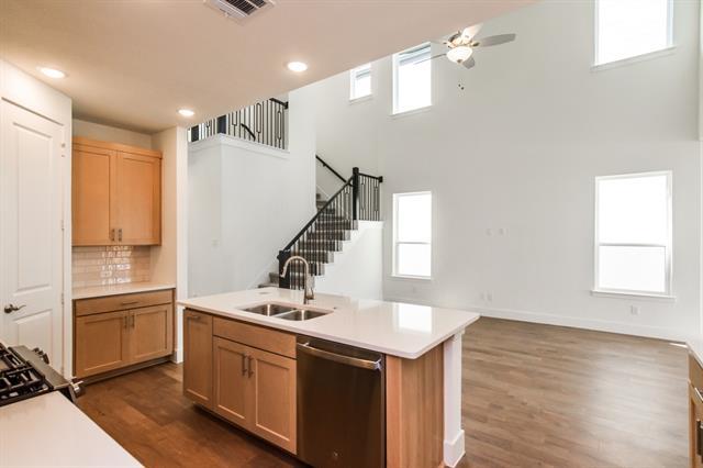 Building Photo - 14531 Durant Ln