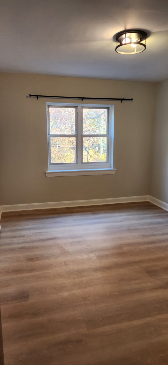 Foto del edificio - 63 Selkirk Rd