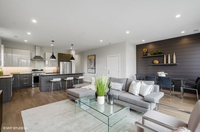 Foto del edificio - 6242 S Greenwood Ave