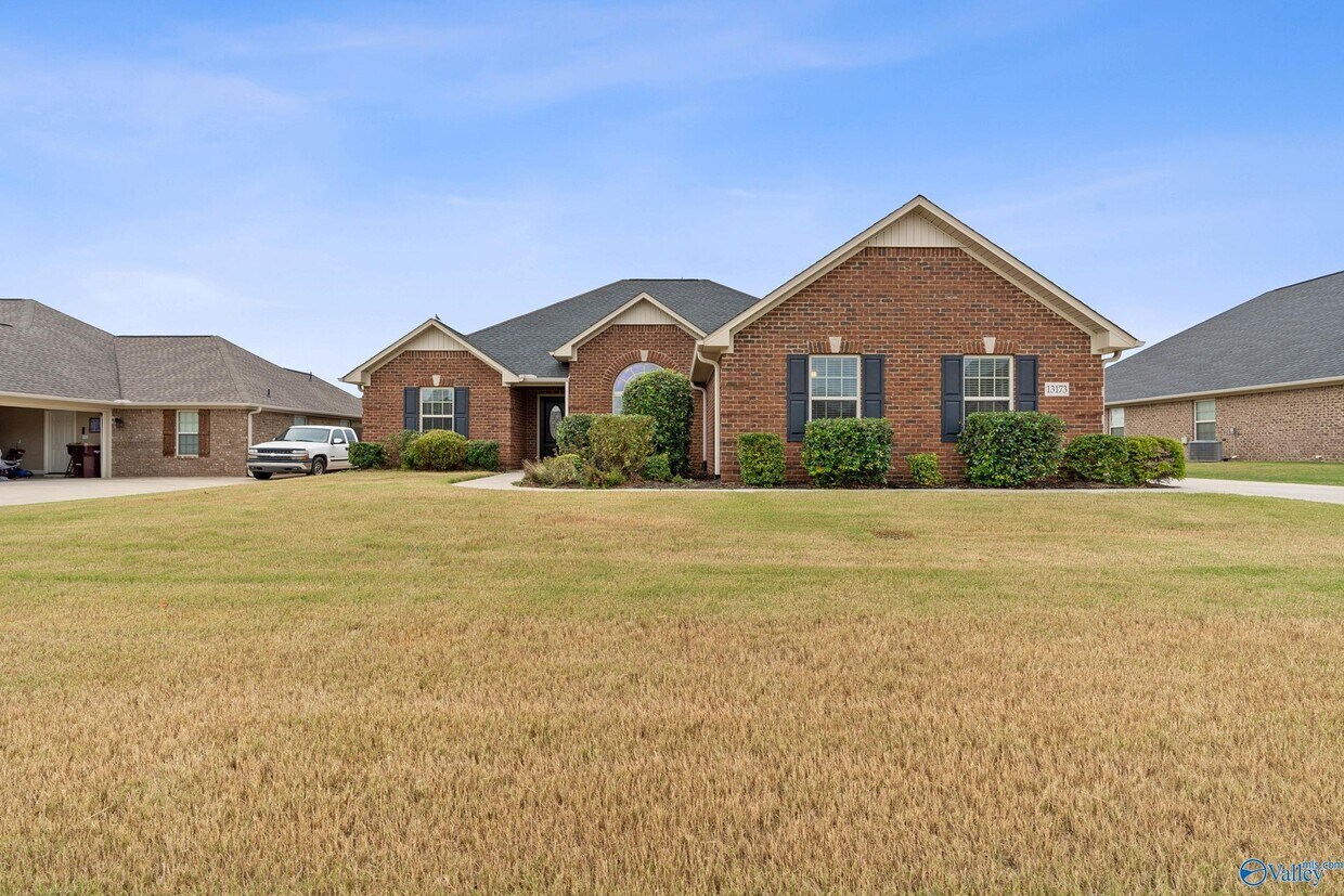 Primary Photo - 13173 Callaway Dr