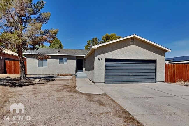 Building Photo - 545 Truffles St