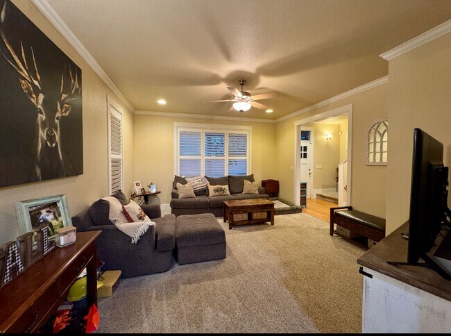 Foto del edificio - 2610 E 20th St