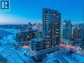 Building Photo - 2060 Lakeshore Rd.