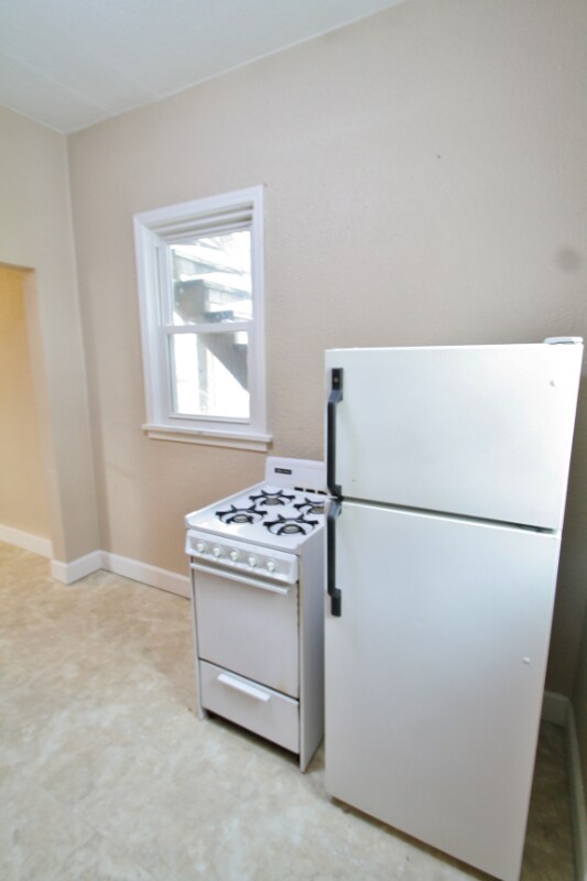 17 7th Ave NE Unit 17, Rochester, MN 55906 Apartment for Rent in