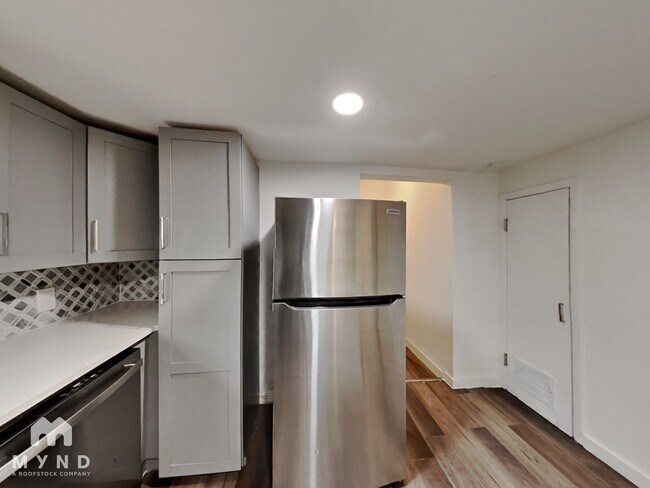 Foto del edificio - 2129 San Antonio St