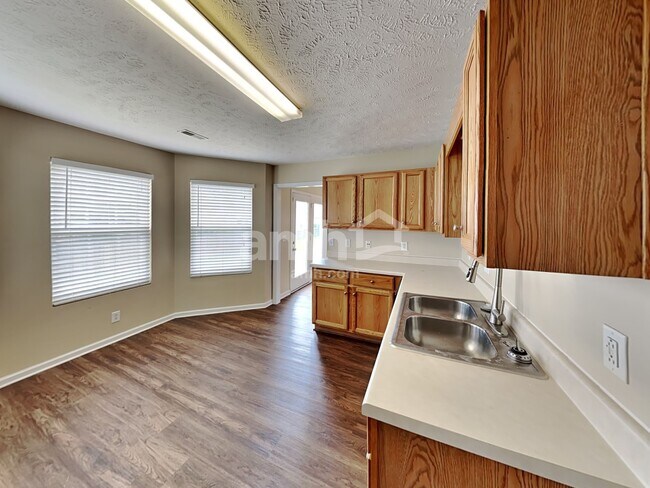 Building Photo - 5074 Tabitha Street
