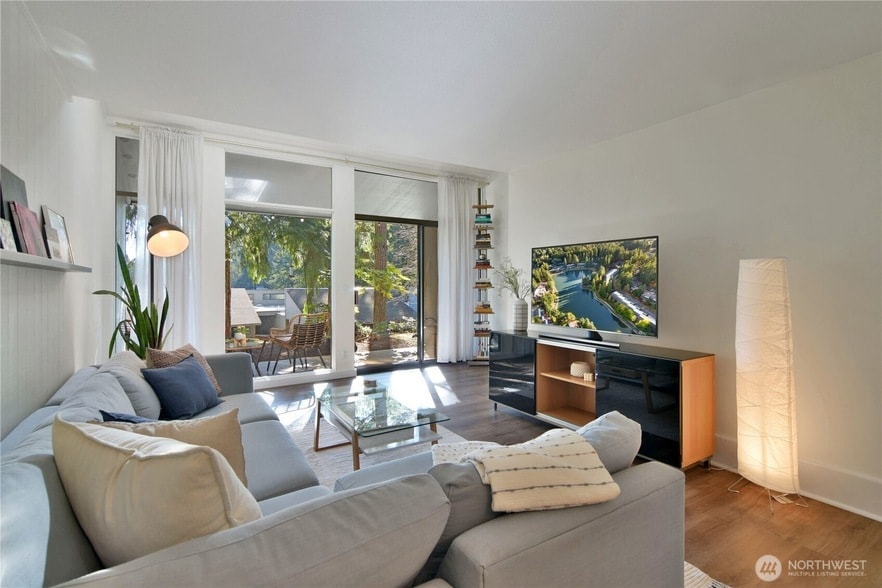 Photo - 6236 137th Place NE Unit 229