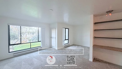 Building Photo - 6 Admiral Dr