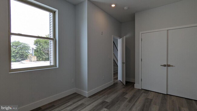Foto del edificio - 2347 N 6th St