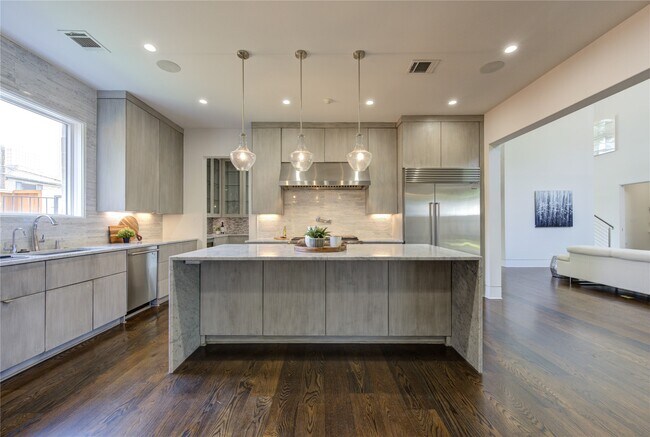 Foto del edificio - 5202 Chesapeake Way