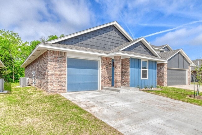 Photo - Brand New Construction in Varenna Landing! House