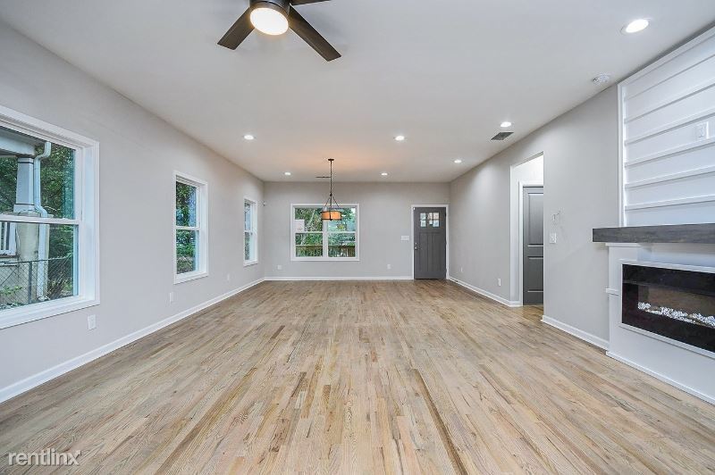 Primary Photo - 3 br, 2.5 bath House - 809 Dill Ave SW