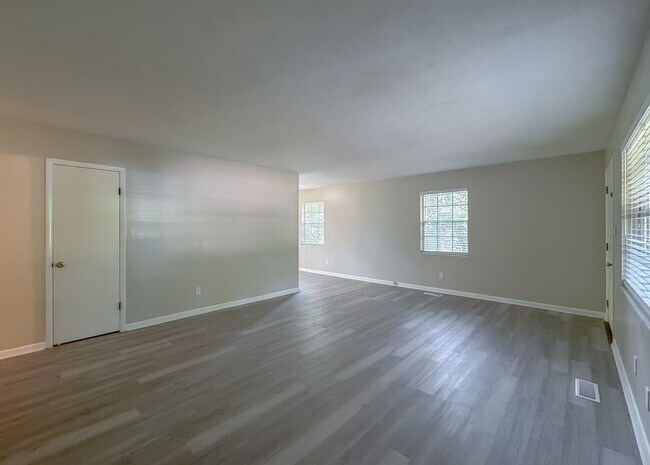 Foto del edificio - 1726 Hartsfield Rd