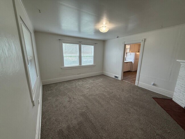 Foto del edificio - 1725 N Howard St
