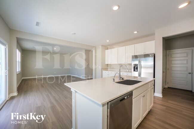 Building Photo - 2285 S Bingham Pl